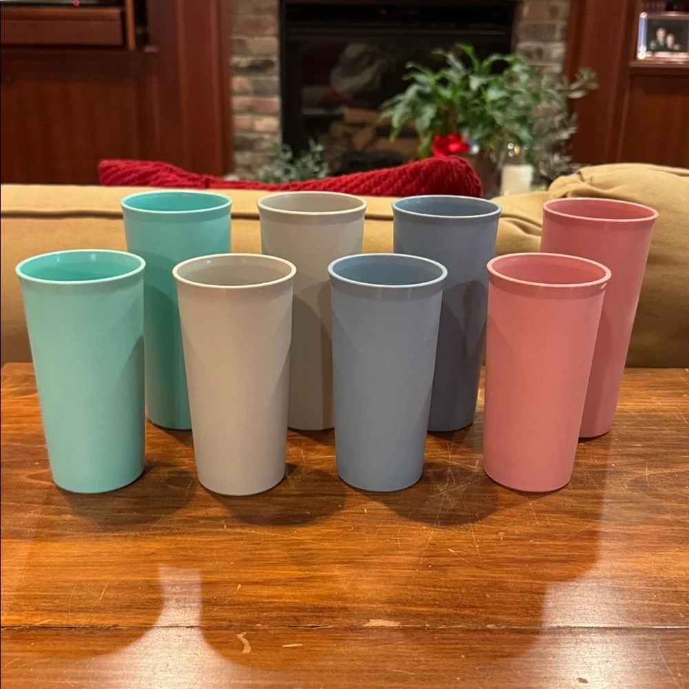 TUPPERWARE Tumblers Glasses Set of 8 Two Sizes 6” 5” Tall Colors Unbreakable